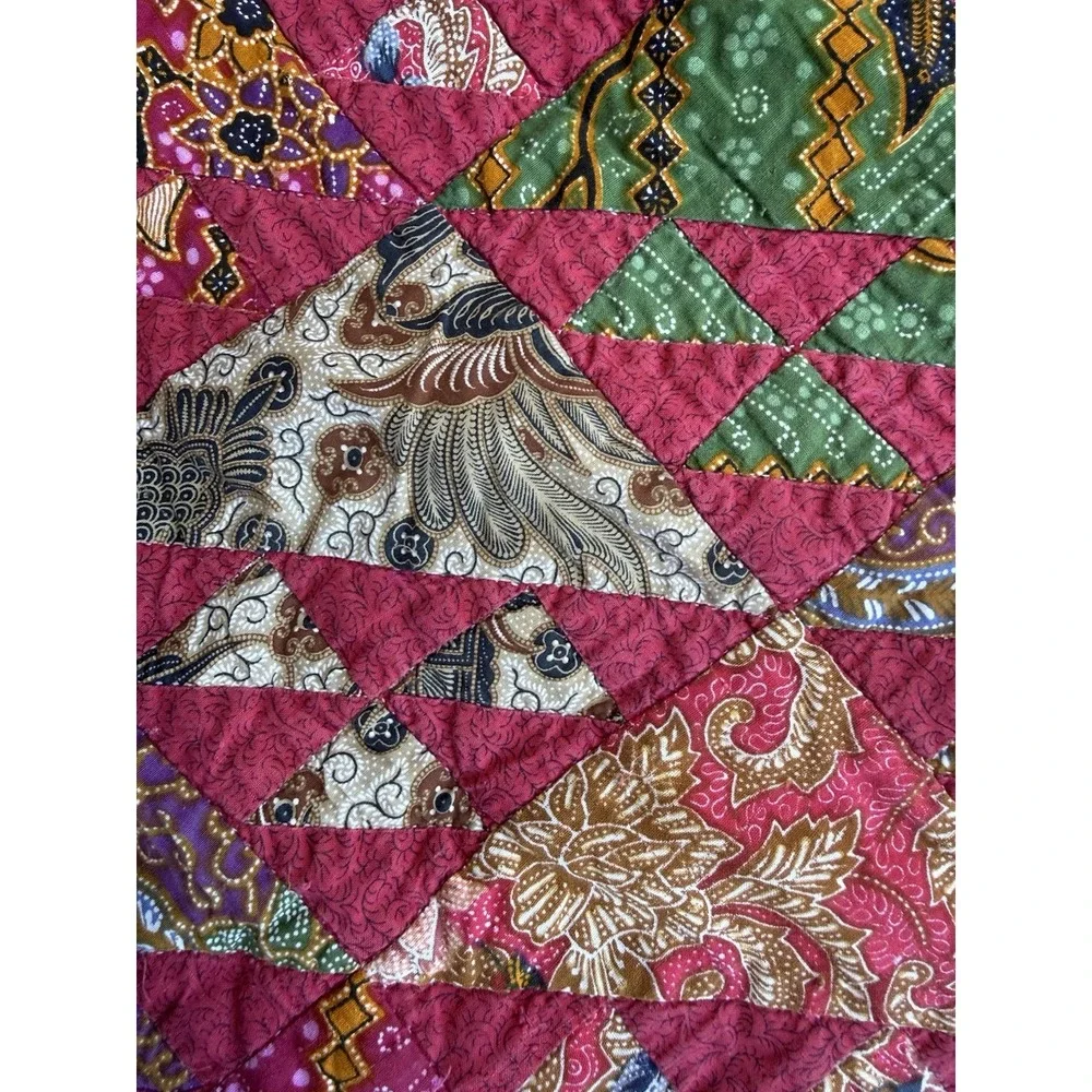 Vintage Handmade Quilt Geometric Triangles Cottagecore 93x80⁠ Queen Size